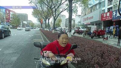 DƬ